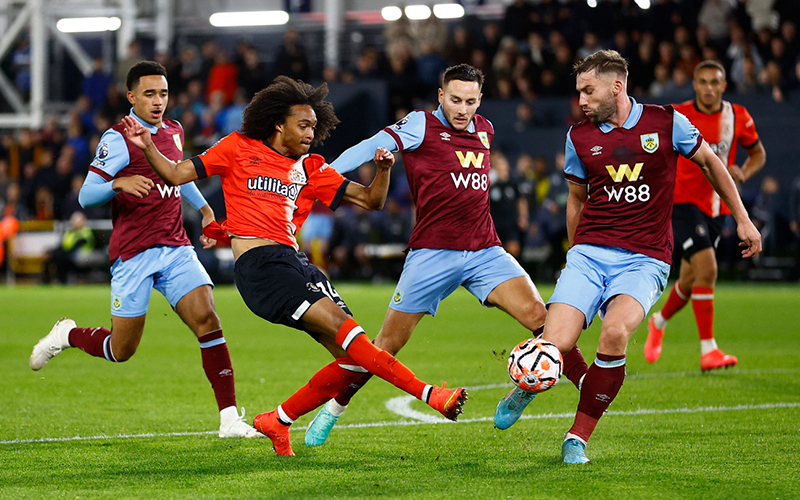 Nhận định soi kèo Luton vs Burnley 02h00 ngày 13/8/2024